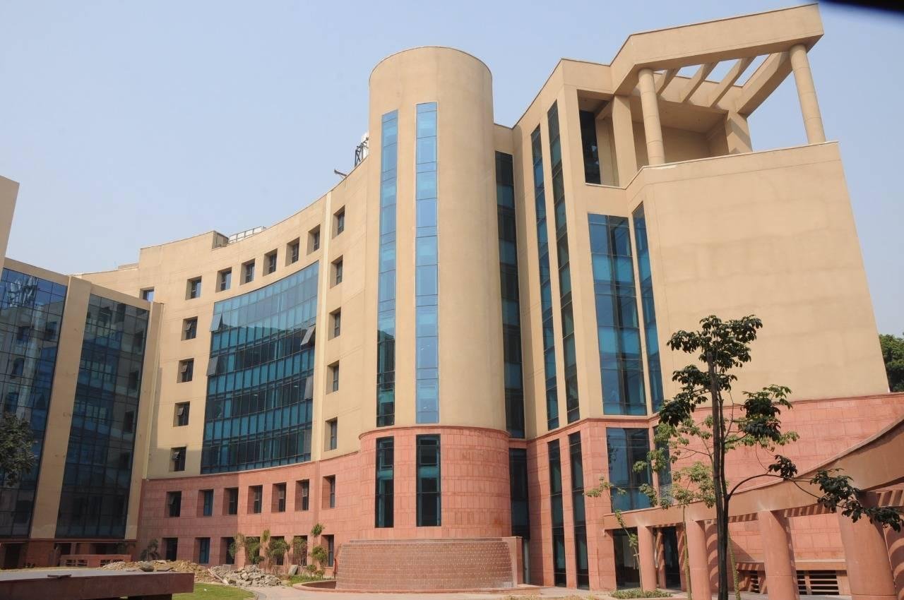 Facilities Head 